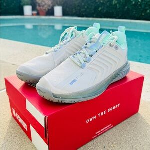 K-Swiss Tennis Shoes